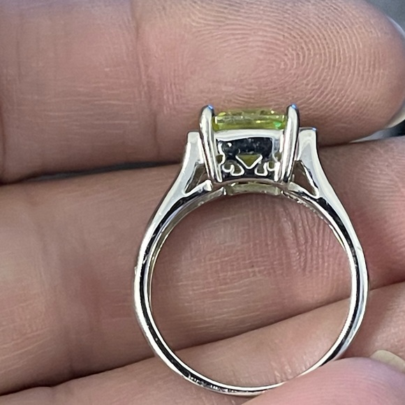 Lia Sophia - Appletini Silver Ring - Picture 5 of 5